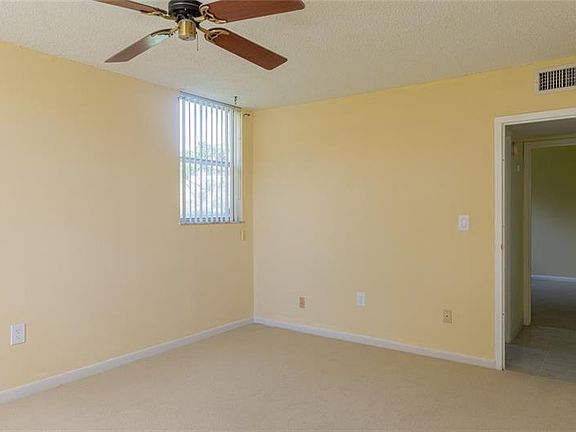 5th image of 1800 SW 81st Ave APT 1114