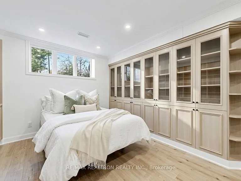 3927 Vandorf Side Rd #BASEMENT — Photo 15