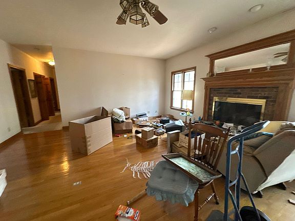 2nd image of 12212 Armstrong Rd