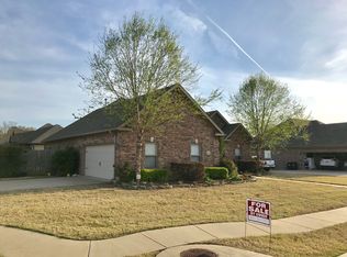 6140 Remington Dr, Bryant, AR 72022