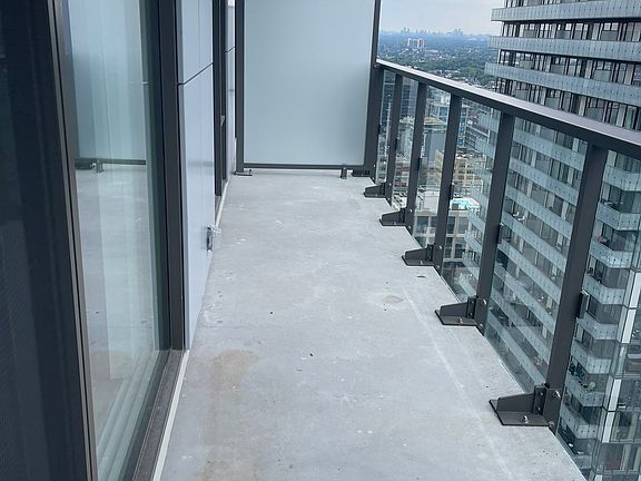 4th image of 28 Widmer St #3528