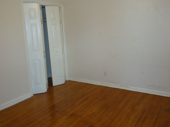 4th image of 104 Belle Homme Dr