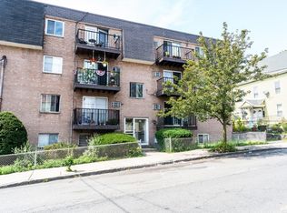 22 Irving St APT 8, Everett, MA 02149