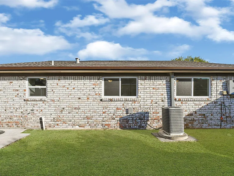 1803 Flamingo Dr — Photo 5