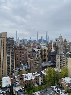 Rented by Douglas Elliman | media 11