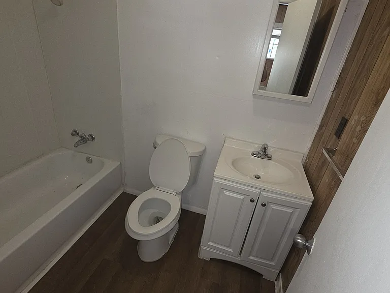 4470 NE 208th Ter #5 — Photo 5