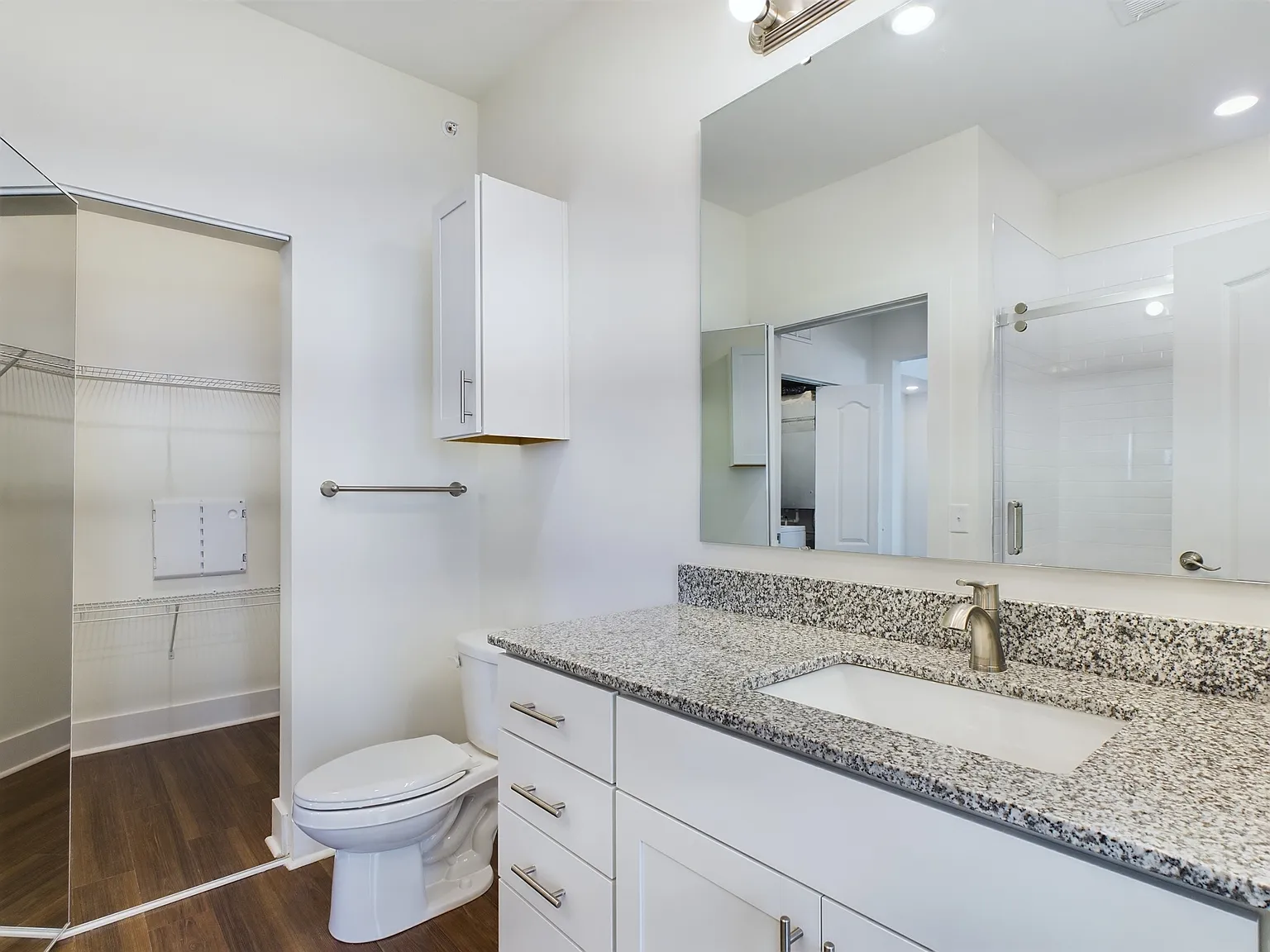 1 bed, 1112 sqft, $2,029 — Photo 4