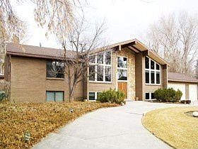 5th image of 5477 S Merlyn Dr