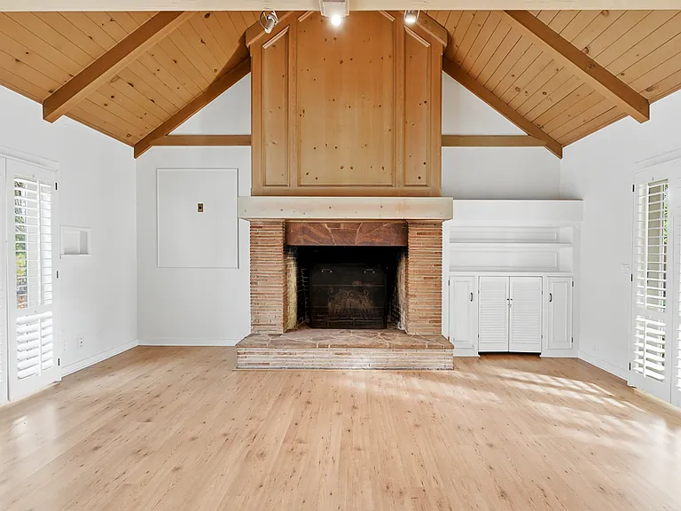 20 Kent Pl — Photo 105