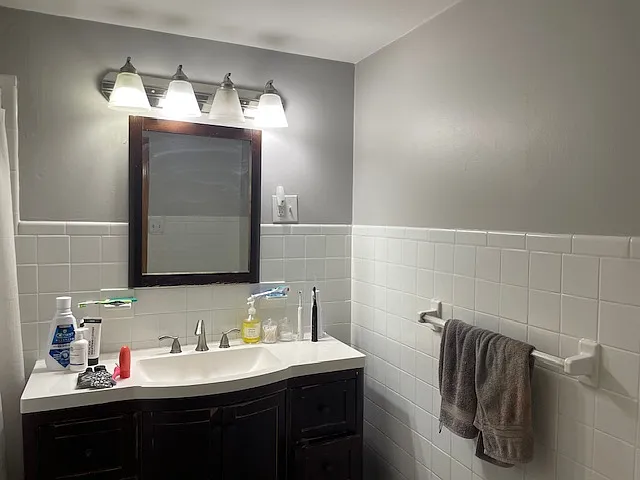 401 Bloomfield St #3 — Photo 10