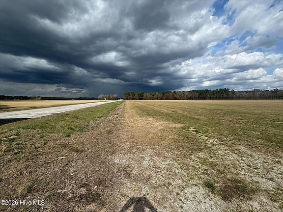 2nd image of 7 Sim Dawson Rd