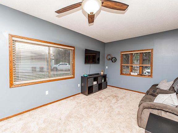 4th image of 8243 Ideal Ave S