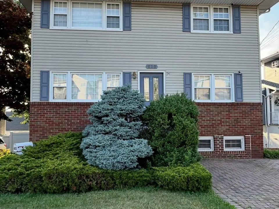 615 Chase Ave #2