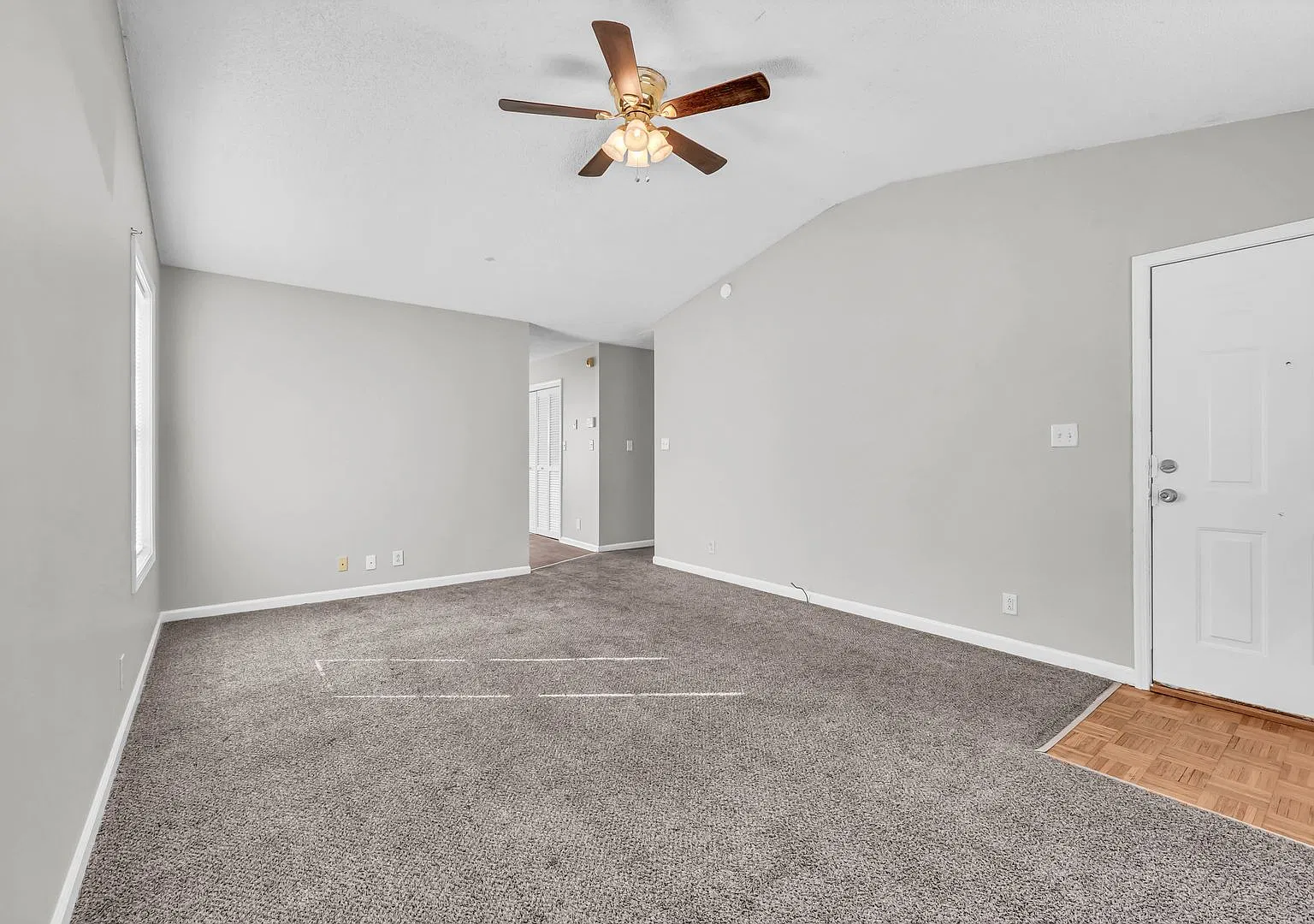 440 Terrier Way — Photo 3