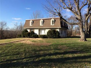 301 Sunset Ln, Potosi, MO 63664