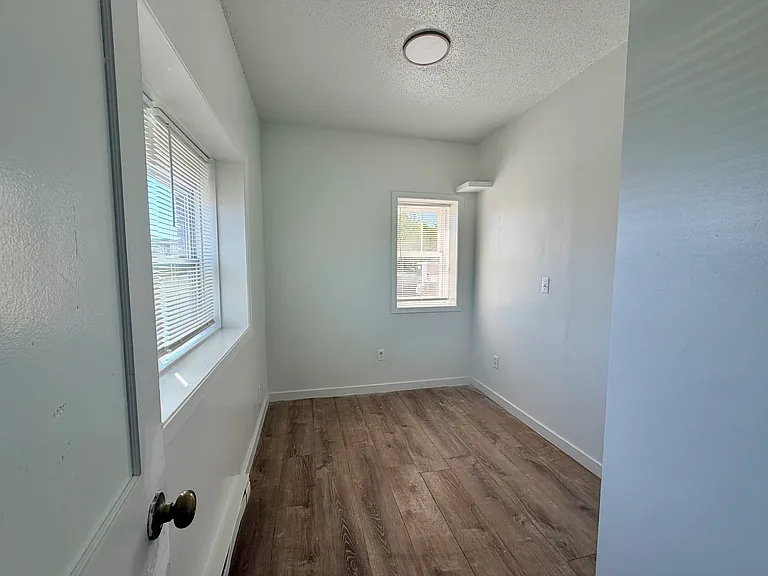 3738 Chicago Ave #3 — Photo 10