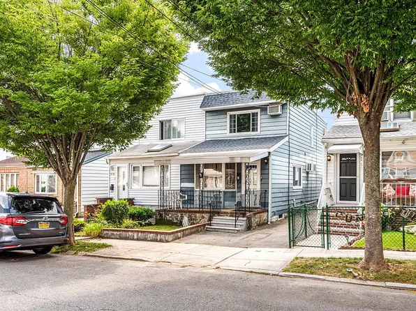 33-32 200th St, Bayside, NY 11361