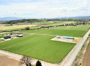 11604 5800th Rd, Montrose, CO 81403