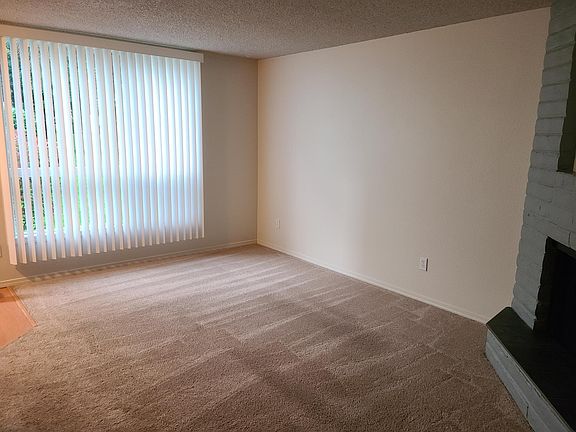 3rd image of 6905 NE 43rd St