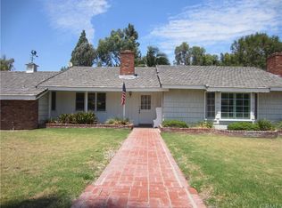 201 E Las Palmas Dr, Fullerton, CA 92835