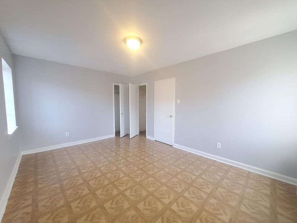 2nd image of 702 Sanford Ave #5
