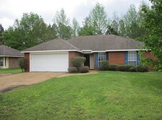 404 Willow Bay Dr, Jackson, MS 39272
