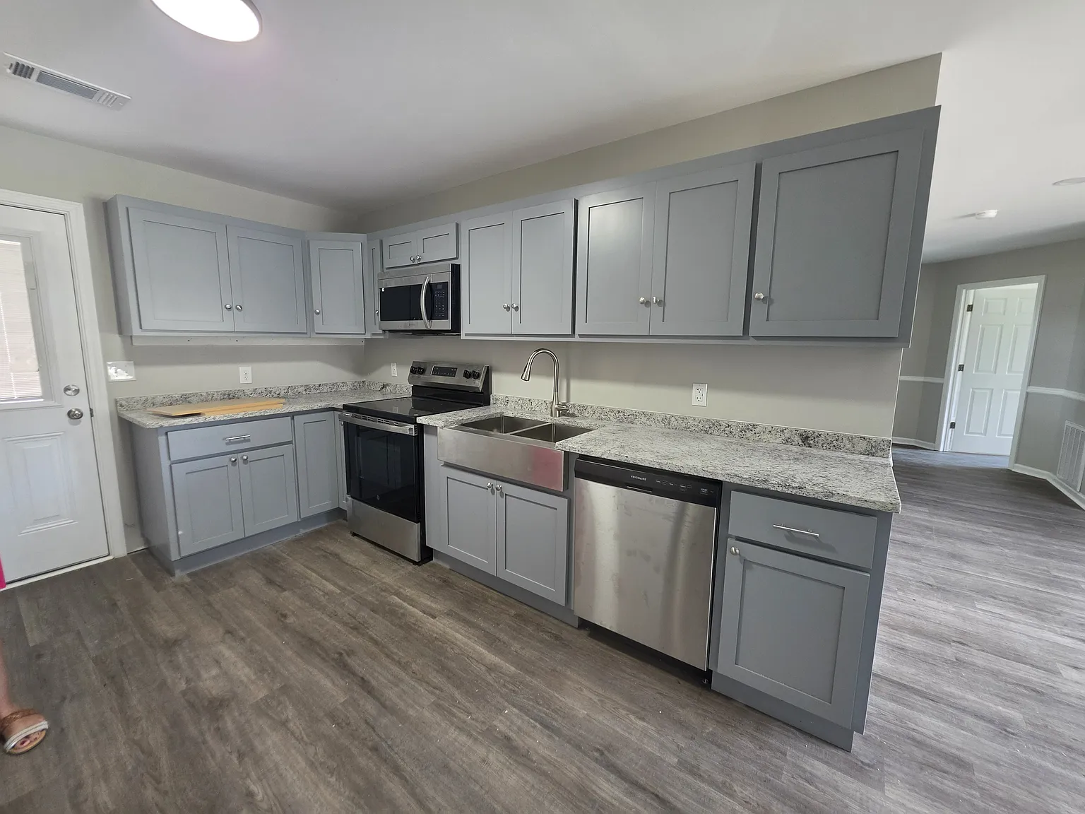 4 bed, 1160 sqft, $1,450 — Photo 4