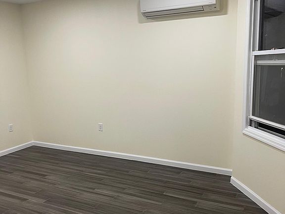 3rd image of 2110 150th St #1A
