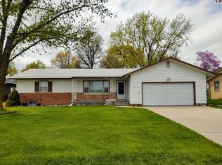 817 N High Dr, McPherson, KS 67460
