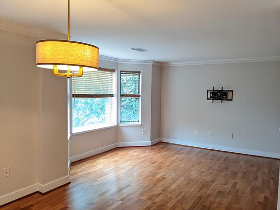 2nd image of 289 Essex St APT 311