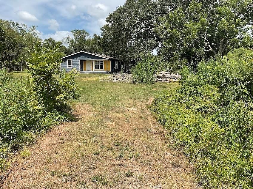 1st image of 2832 County Road 310