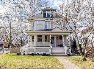 735 Wisconsin Ave, Oak Park, IL 60304