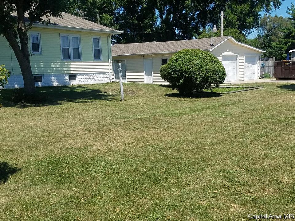 2nd image of 621 E Palm St