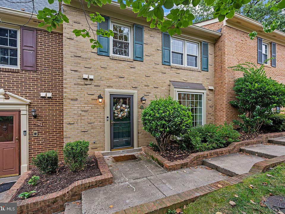 1st image of 696 N Armistead St