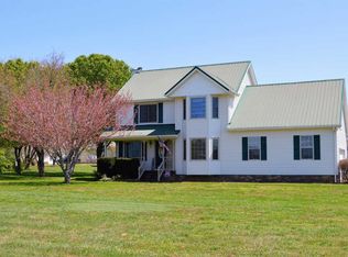 4301 Smiley Rd, Chapel Hill, TN 37034