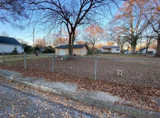 236 Oak St, Clinton, SC 29325