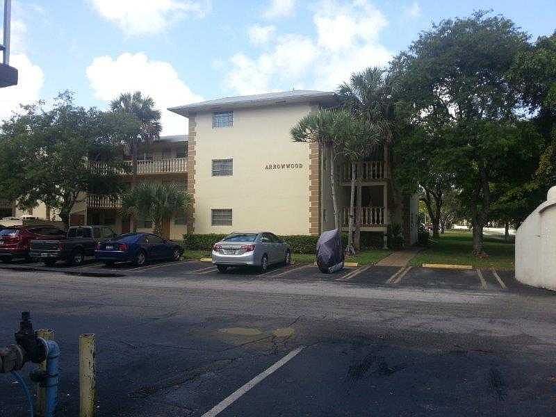 1st image of 900 Tallwood Ave APT 209