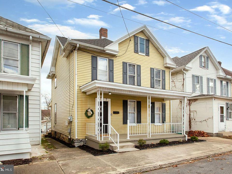327 Fairview Ave, Waynesboro, PA 17268 Zillow