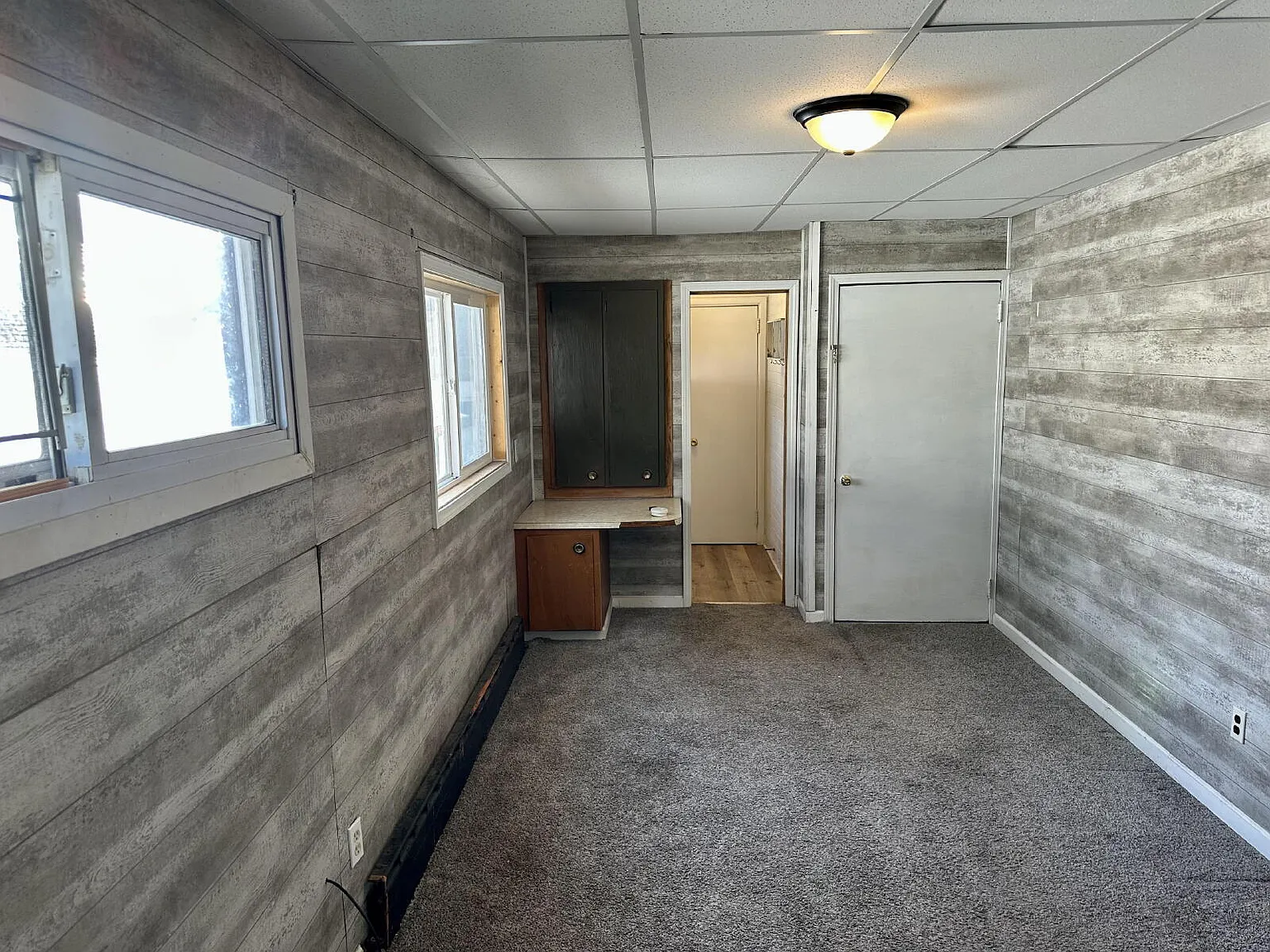 Studio, 1.0 bath, $750 — Photo 3