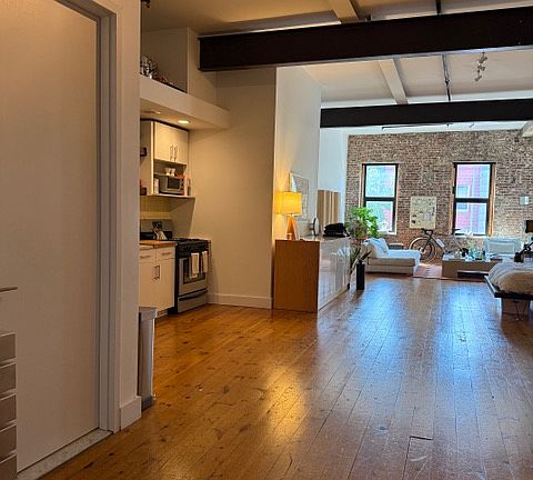 2nd image of 294 Graham Ave #2A