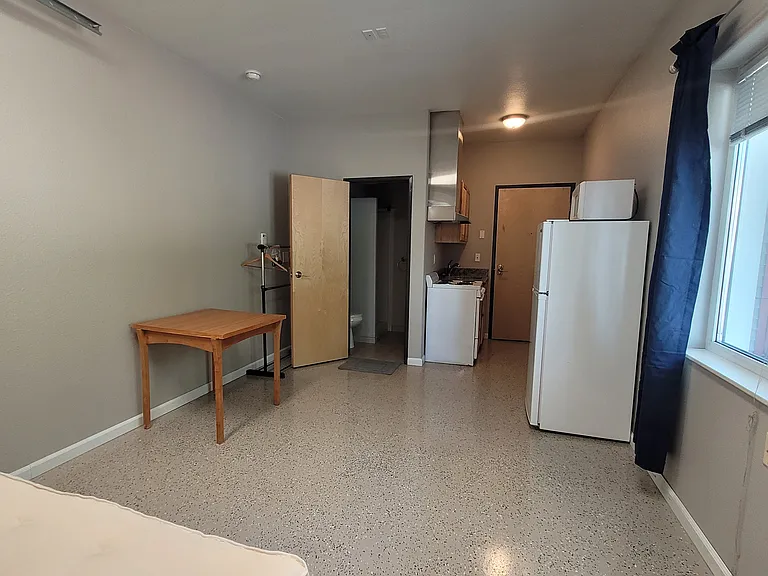 3535 Shanly St #1 — Photo 2