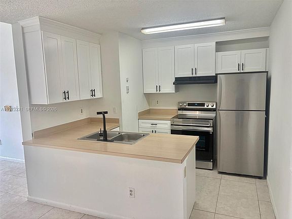 3rd image of 18324 NW 68th Ave APT H