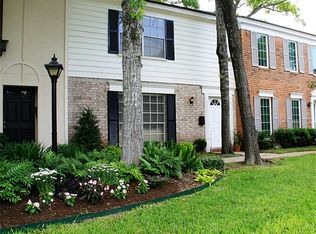 9704 Westview Dr #4, Houston, TX 77055