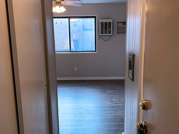 3rd image of 80 W Lane Ave APT 2D