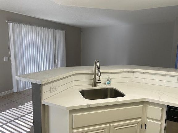 4th image of 2564 Avenida Del Vis APT 101