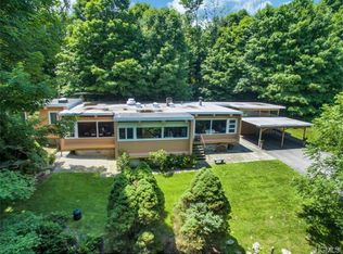 720 Quaker Rd, Chappaqua, NY 10514