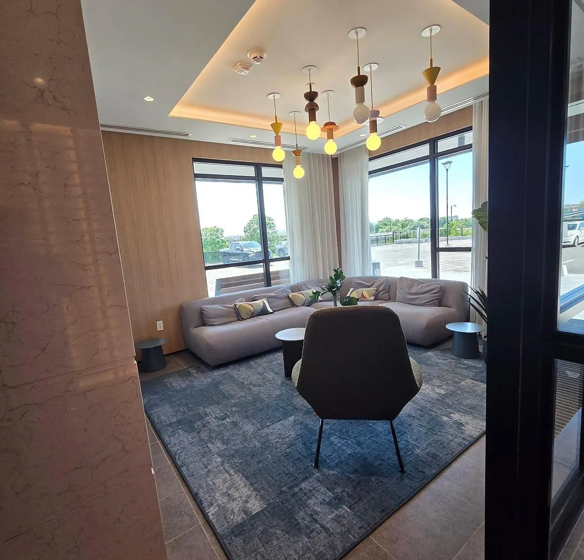 2 bed, $2,200 — Photo 3