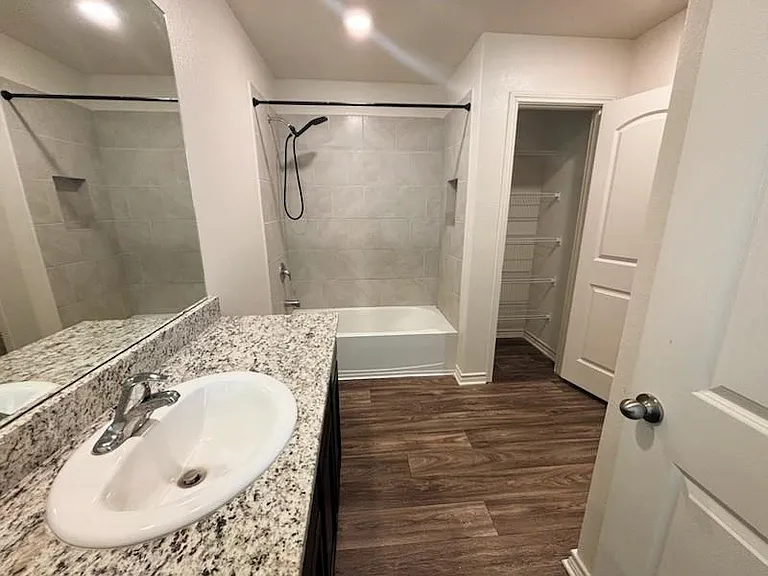 201 Sunnymeade Ln — Photo 14