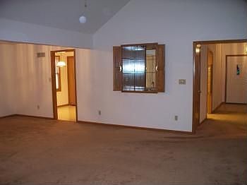 4th image of 12024 E 86th St