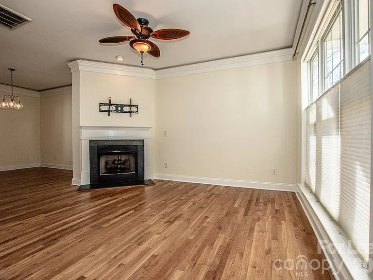 8147 Townley Rd — Photo 5